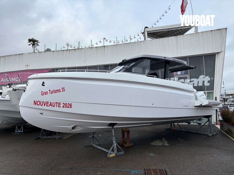 Beneteau Gran Turismo 35 New – 391 500€