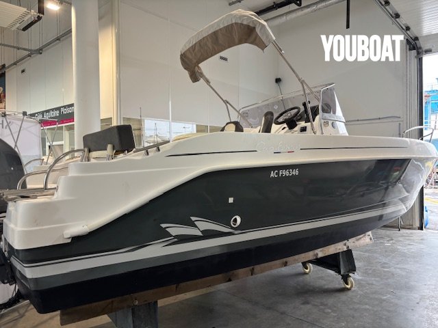 B2 Marine Cap Ferret 702 Open – 29 000€TTC