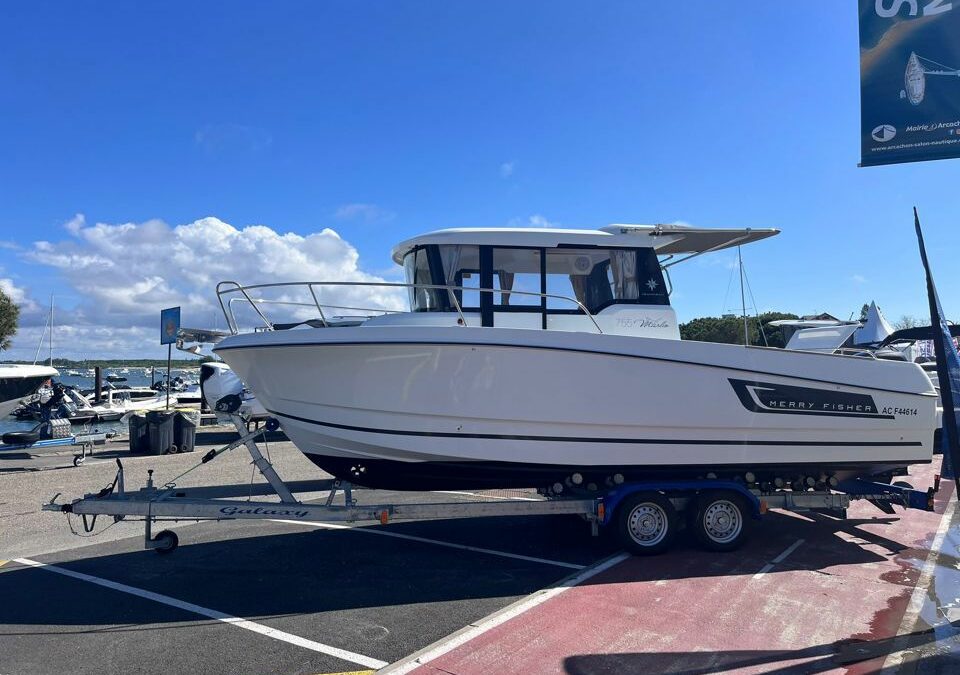 JEANNEAU MARLIN MERRY FISHER 755