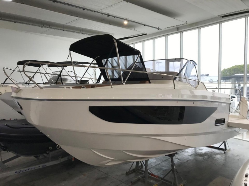FLYER  9 SUNdeck